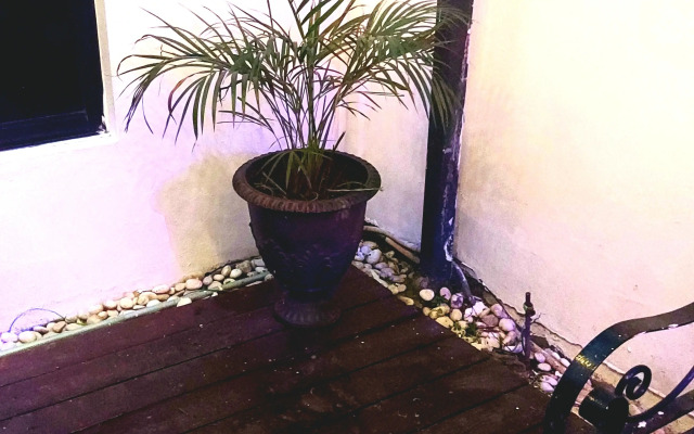 Hotel Tau Art Residence