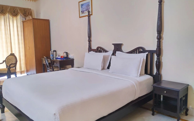 Devraj Villa-A Luxury Homestay with Pool