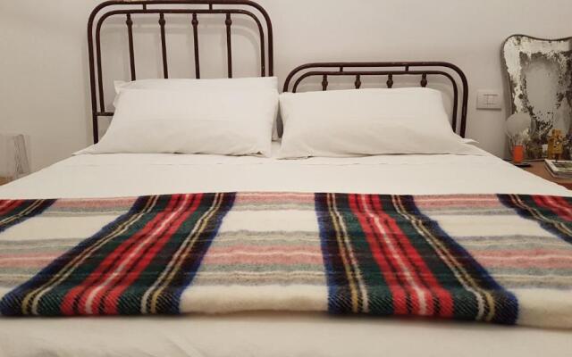 Palazzo Bevilacqua Napoli B&B