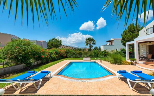 Apollo Villa
