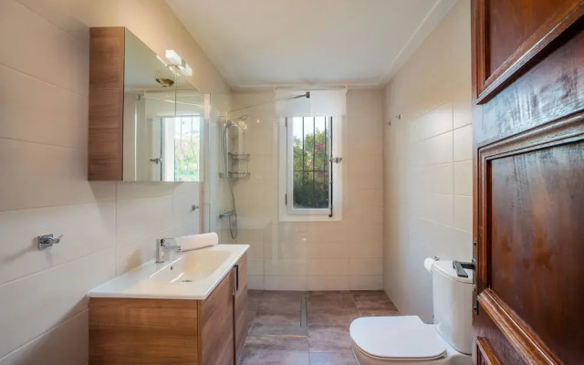 La Belle Villa - Family Retreat Magnificent View