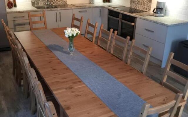 The Grove, Portrush (Sleeps 14) 6 bedrooms.