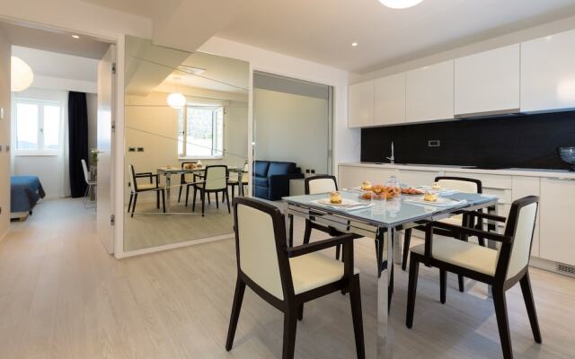 Lafodia Apartments