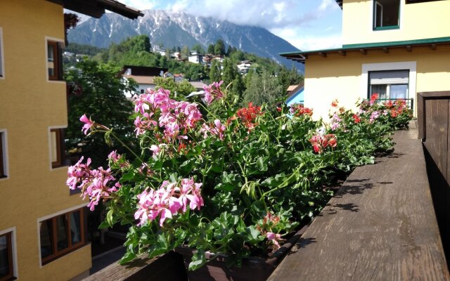 Pension Weirather