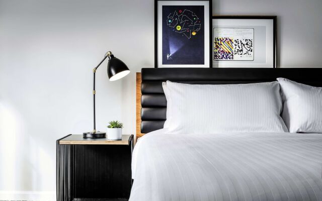 Freepoint Hotel Cambridge, Tapestry Collection by Hilton