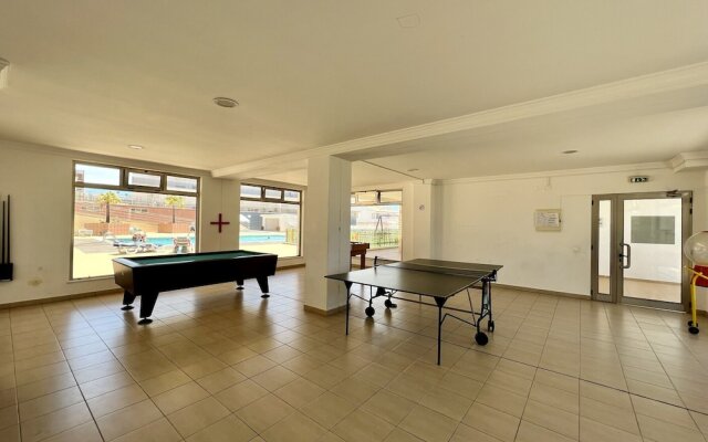 Albufeira Terrace With Pool by Homing