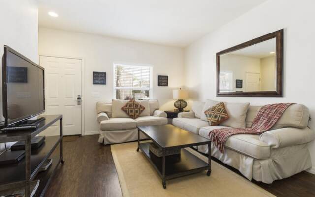 Lucaya Village - 2900 Edenshire 26-103