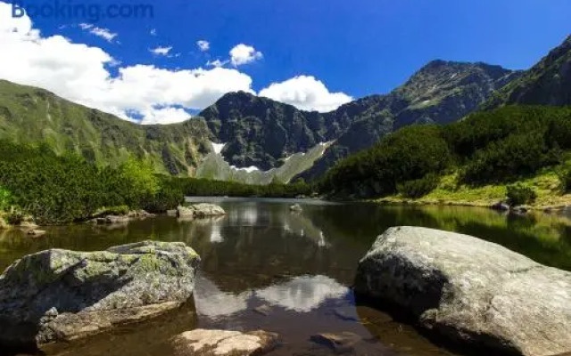 Apartmã¡Novã½ Dom Adriã¡Na