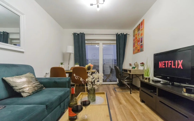 Lumina New 3-room apart with parking