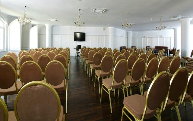Arcadia Hotel - Marina Regia Residence