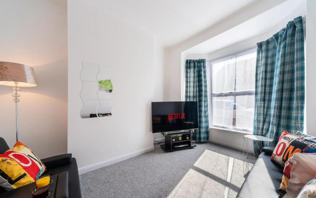 Ohemaa Retreat By Jesouth