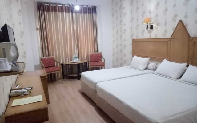 Rauda Hotel Syariah – Guest Rooms – Pekanbaru