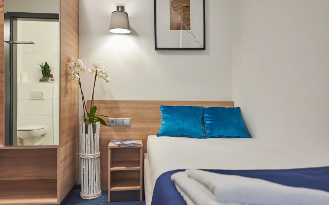 Fama Residence