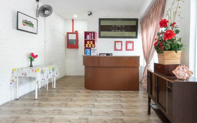 M Motel Meru