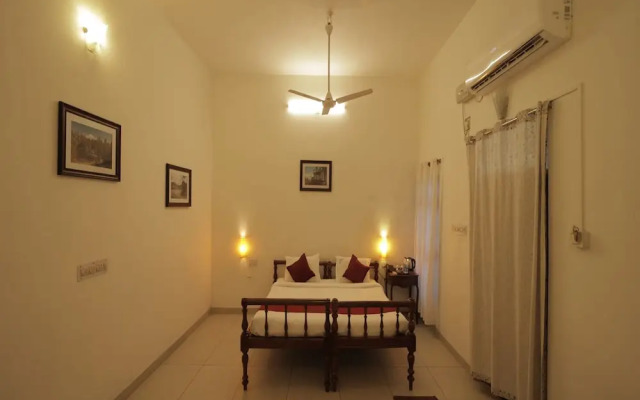 Dumas Guest House