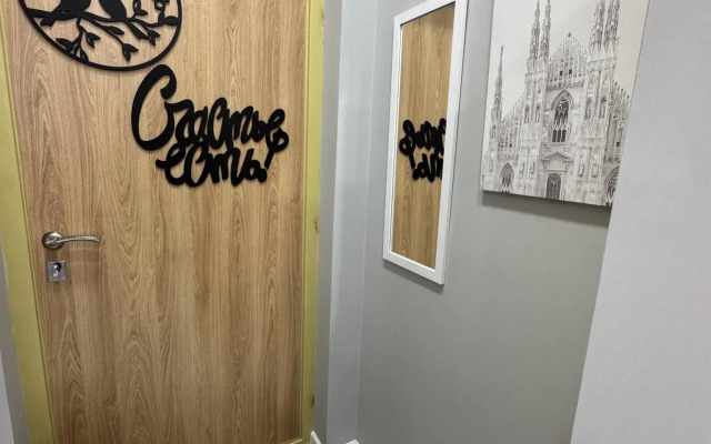 Феникс на улице Гостиничная