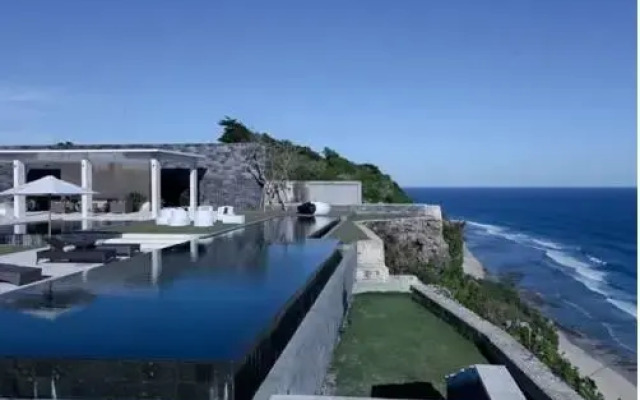 The Sanctus Uluwatu