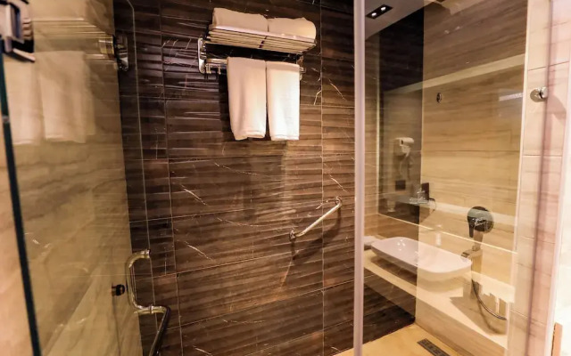 Cairo Taj Mohandessn Hotels & Suites