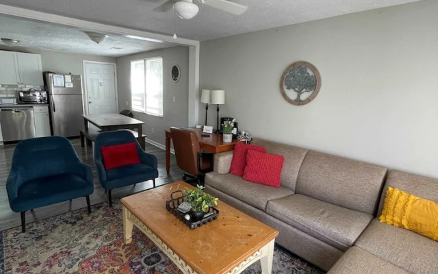 47th Place Forest Park