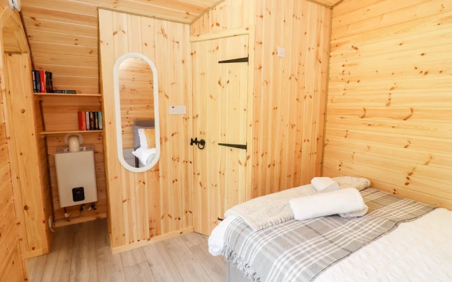 Meadow Lodge @ Berrys Place Farm