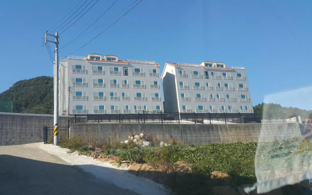 Geoje Seaside Two floors Villa