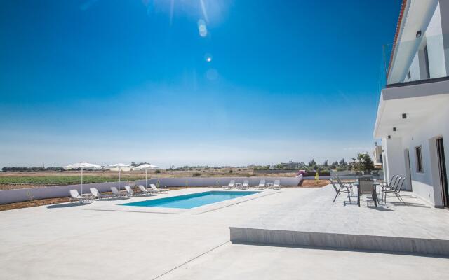 "villa Sienna, Fabulous 6bdr Protaras Villa"