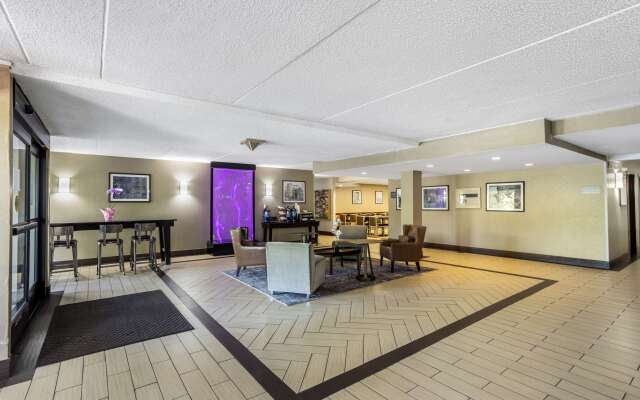 Best Western Harrisburg North Hotel