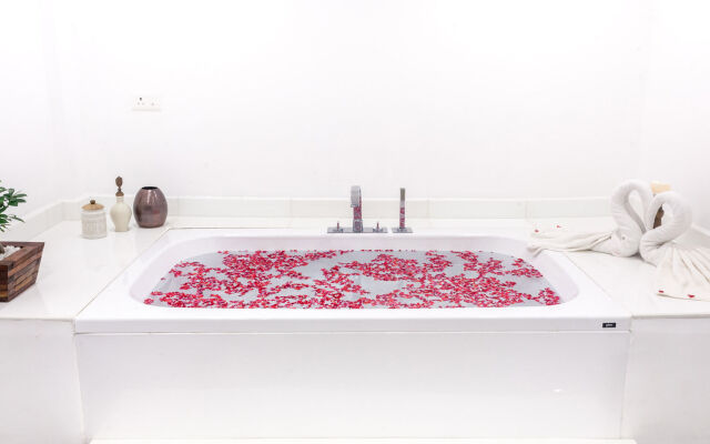 The Fog Munnar Resorts & Spa