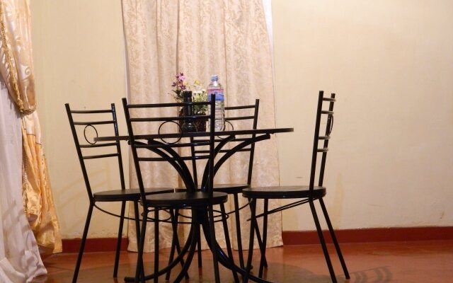 Sinharaja Hostel