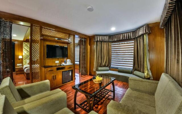 Hotel Royal Hillton, Pahalgam