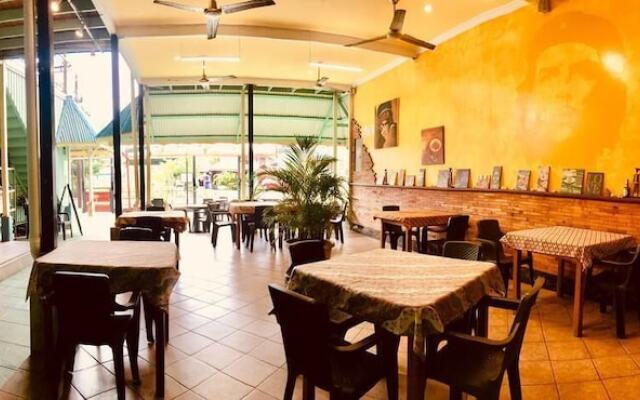 Casa Max Hotel