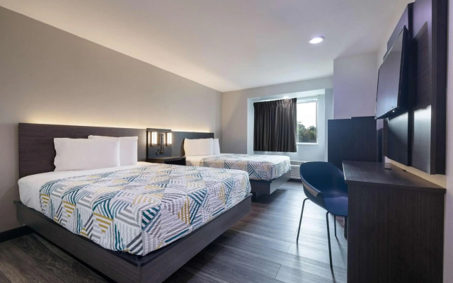 Motel 6 McAllen, TX - East