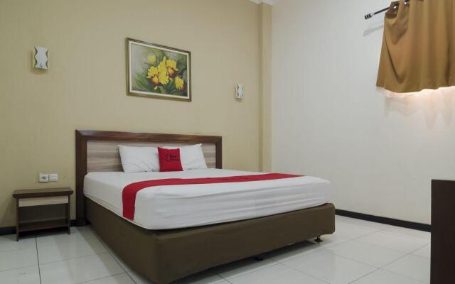 RedDoorz @ Rejosari