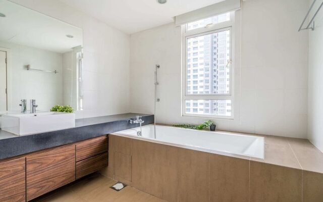 Ceriaan Kiara by Plush