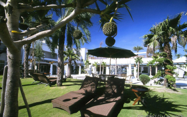 Shangrila Boutique Hotel