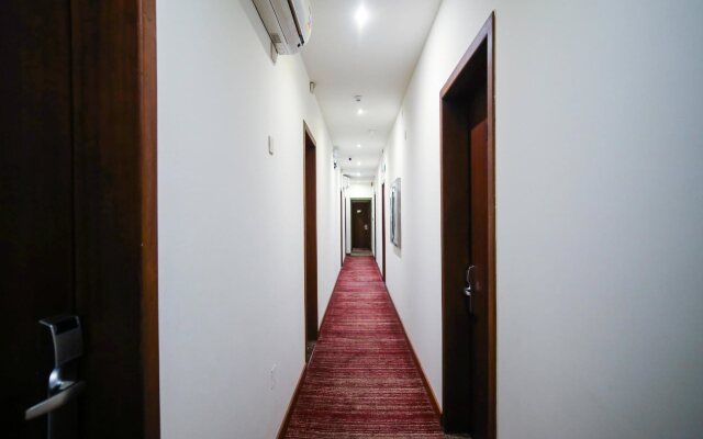 Night Inn Hotel