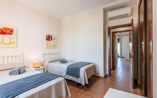 Flat Near Isla Canela Golf