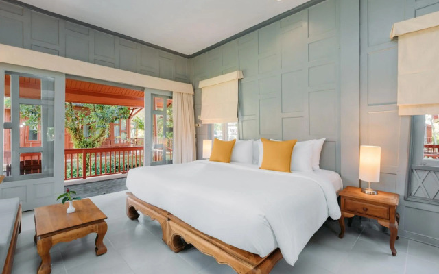 Ma Doo Bua Phuket (มาดูบัวภูเก็ต)