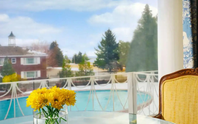 Little America Hotel