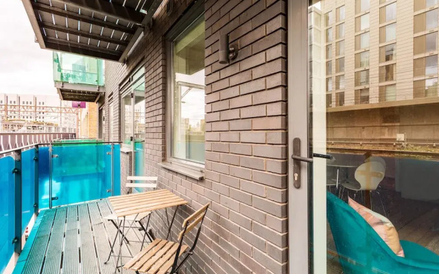 Bob W Tower Hill Residences