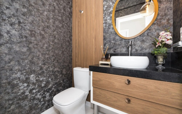 Lindo Apto com 2 suites em Bombinhas 813