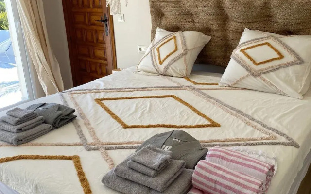 Charming 1-bed Apartment