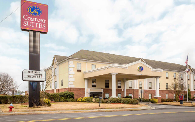 Comfort Suites near Camp Lejeune