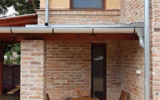 Gyulai-fürdő-apartman II.