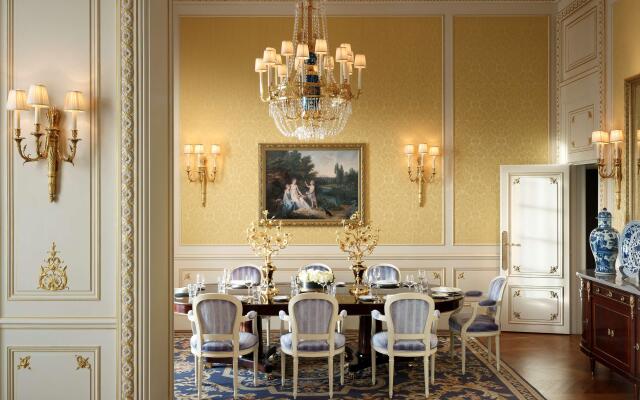 Shangri-La Paris Hotel