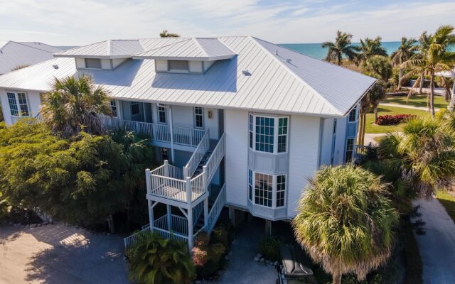 Beach One Bedroom Villa by Redawning