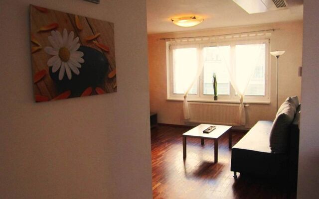 Royal Living Apartments