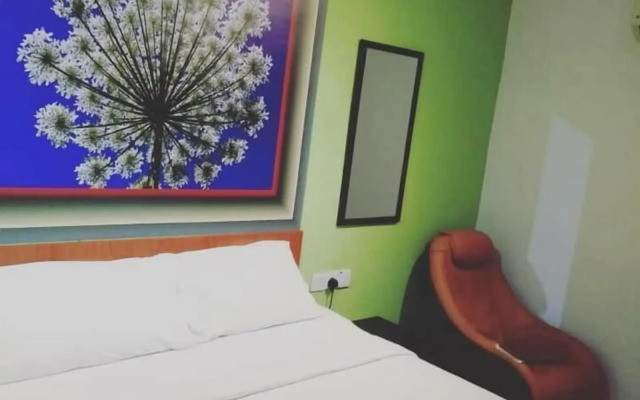 Swiss Cottage Hotel