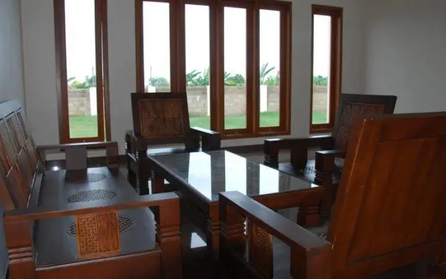 Utama Raya Villa & Hotel