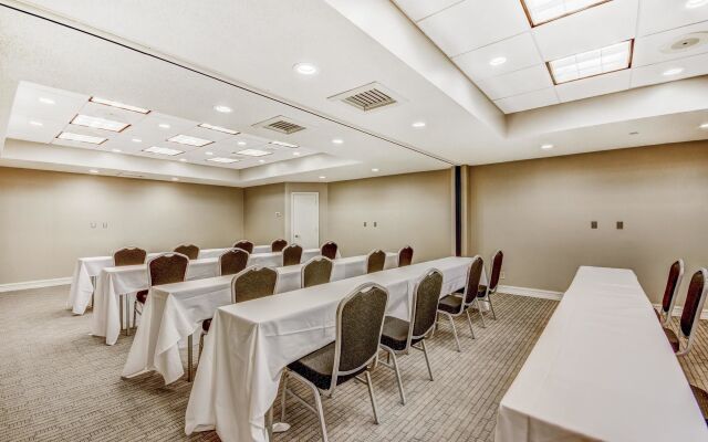 Homewood Suites by Hilton Indianapolis Carmel